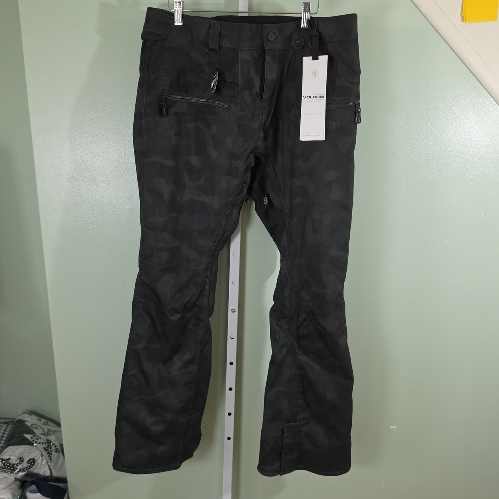 Volcom Drop Rise Tapered Iron Snowboarding Pants Women's Size XL Dark Green Camo